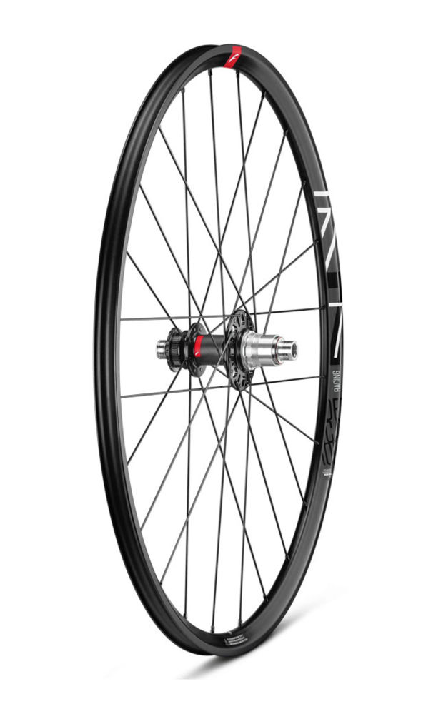 Picture of KOTAČI FULCRUM RACING 7 650B DB 2WF-R C19 AFS HH12/15/QR+12/142-12/135-QR HG11