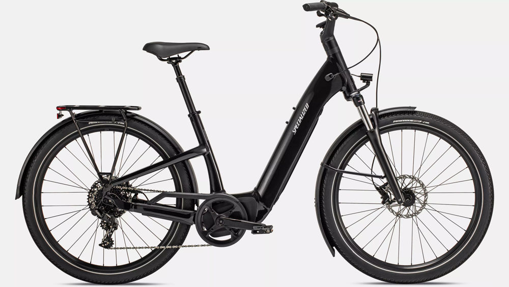 Picture of Specialized TURBO COMO 4.0  City E-Bike  Sand710Wh black size M and L