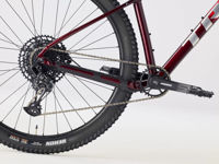 Picture of TREK Marlin 7 Gen 3 2026 Fury Red'Lithium Grey
